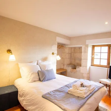 Le Logis 1729 بيت للعطل Cherval