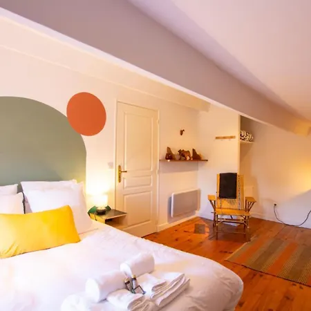 Le Logis 1729 بيت للعطل Cherval
